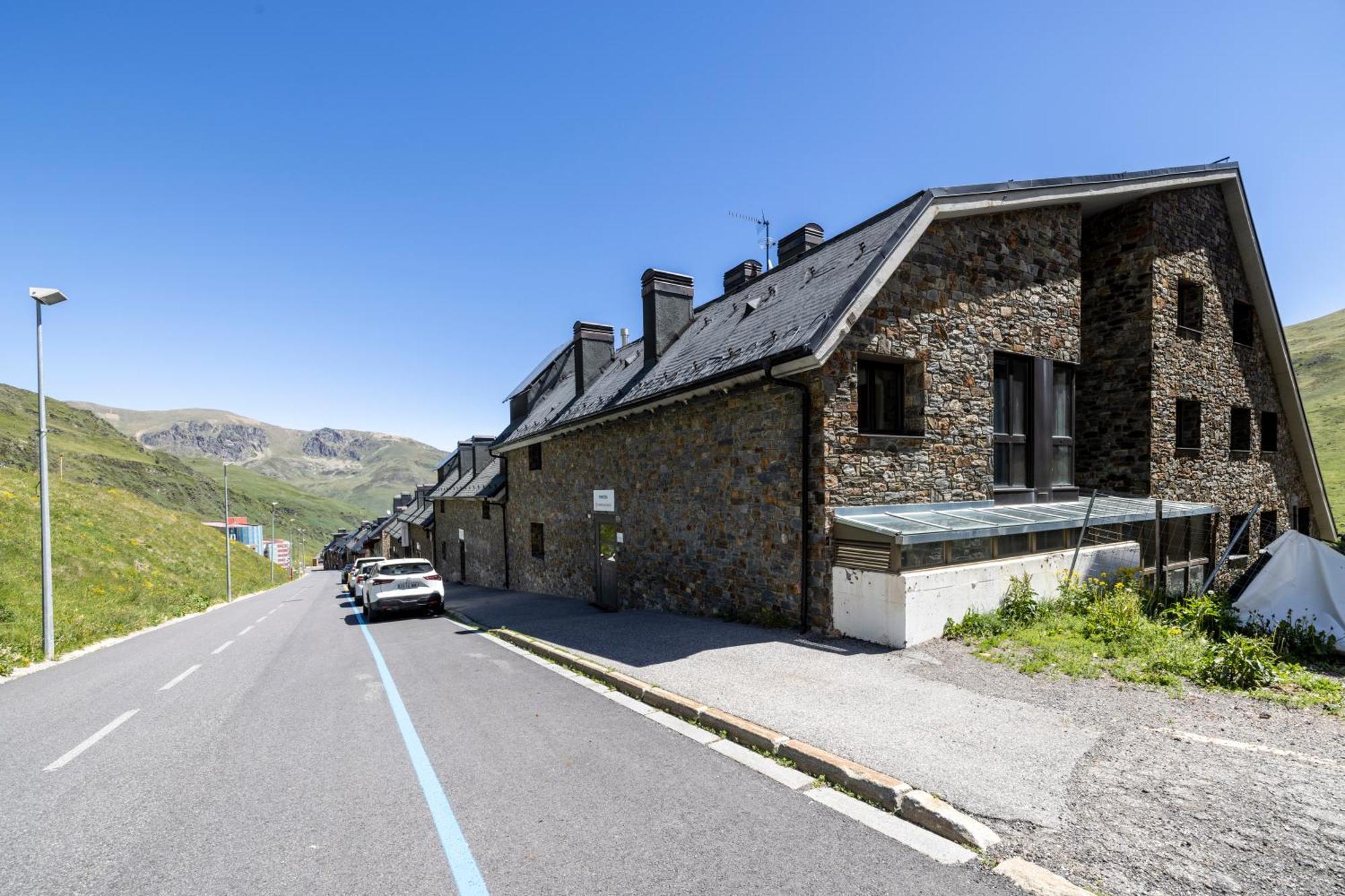 Increibles Vistas A Las Montanas En El Pas De La Casa - Parking - Wifi - Ski In Ski Out L By Bonesvacances Exterior foto